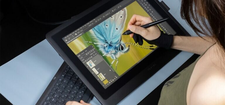 Mastering Digital Art: Choosing the Ideal Tablet for Photoshop