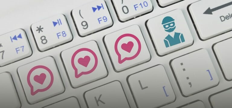 Signs of an Online Dating Scammer: Be Careful